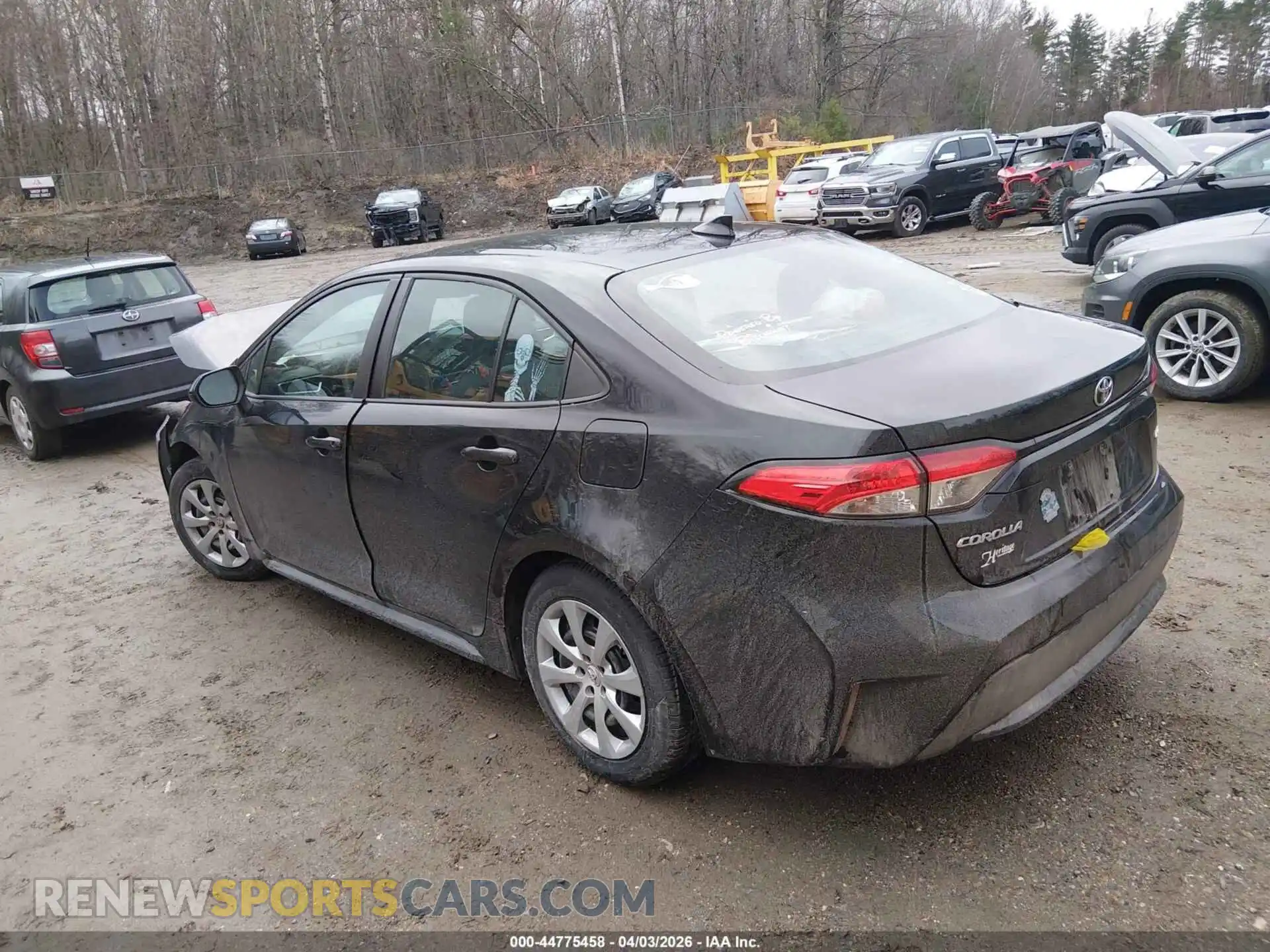 3 Photograph of a damaged car 5YFEPMAE5MP195883 TOYOTA COROLLA 2021