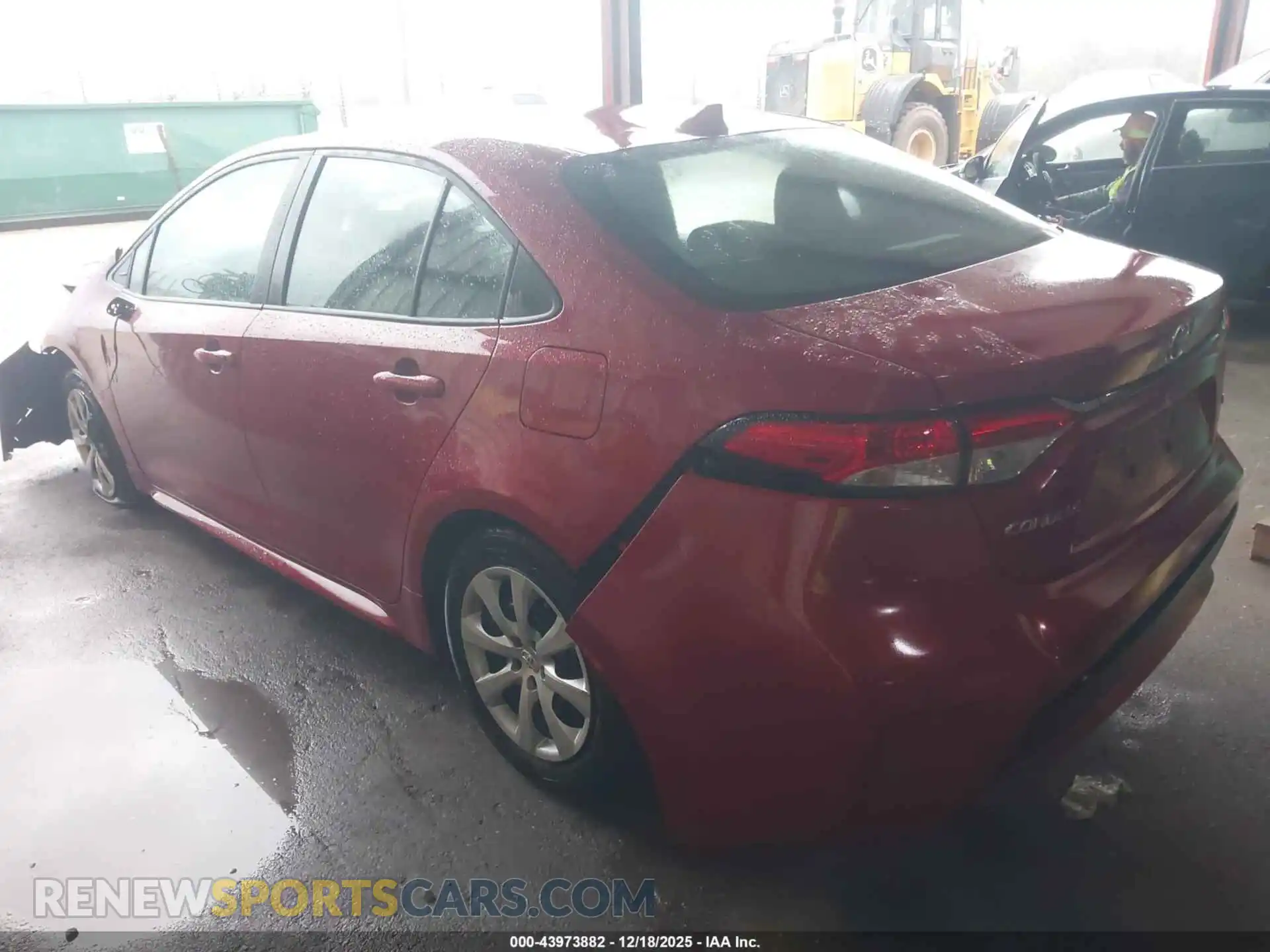 3 Photograph of a damaged car 5YFEPMAE5MP197536 TOYOTA COROLLA 2021