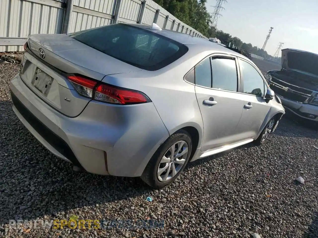 3 Фотография поврежденного автомобиля 5YFEPMAE5MP201181 TOYOTA COROLLA 2021