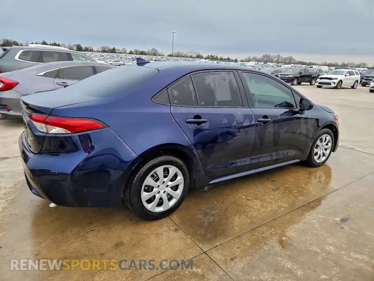 3 Photograph of a damaged car 5YFEPMAE5MP208244 TOYOTA COROLLA 2021