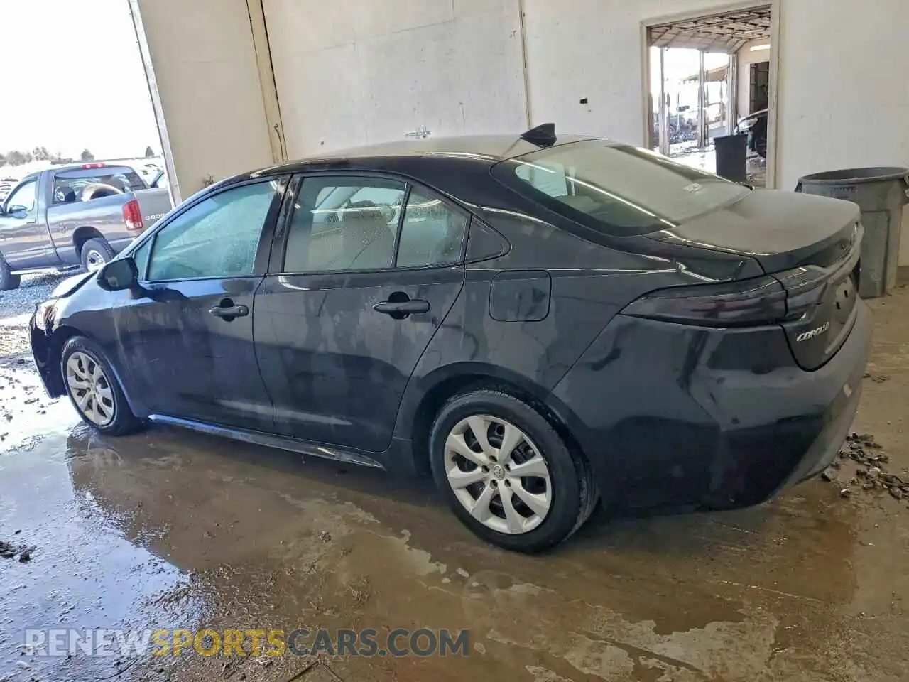 2 Photograph of a damaged car 5YFEPMAE5MP210818 TOYOTA COROLLA 2021
