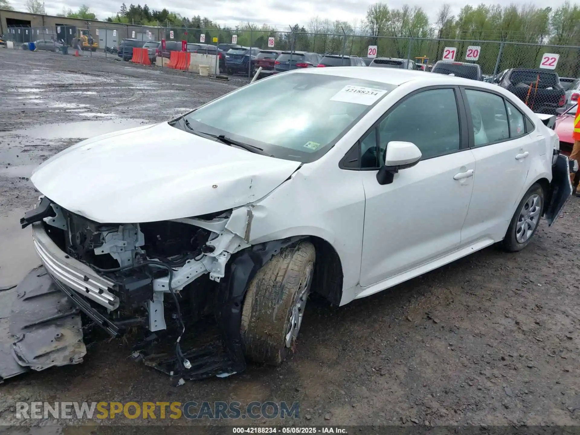 2 Photograph of a damaged car 5YFEPMAE5MP216327 TOYOTA COROLLA 2021