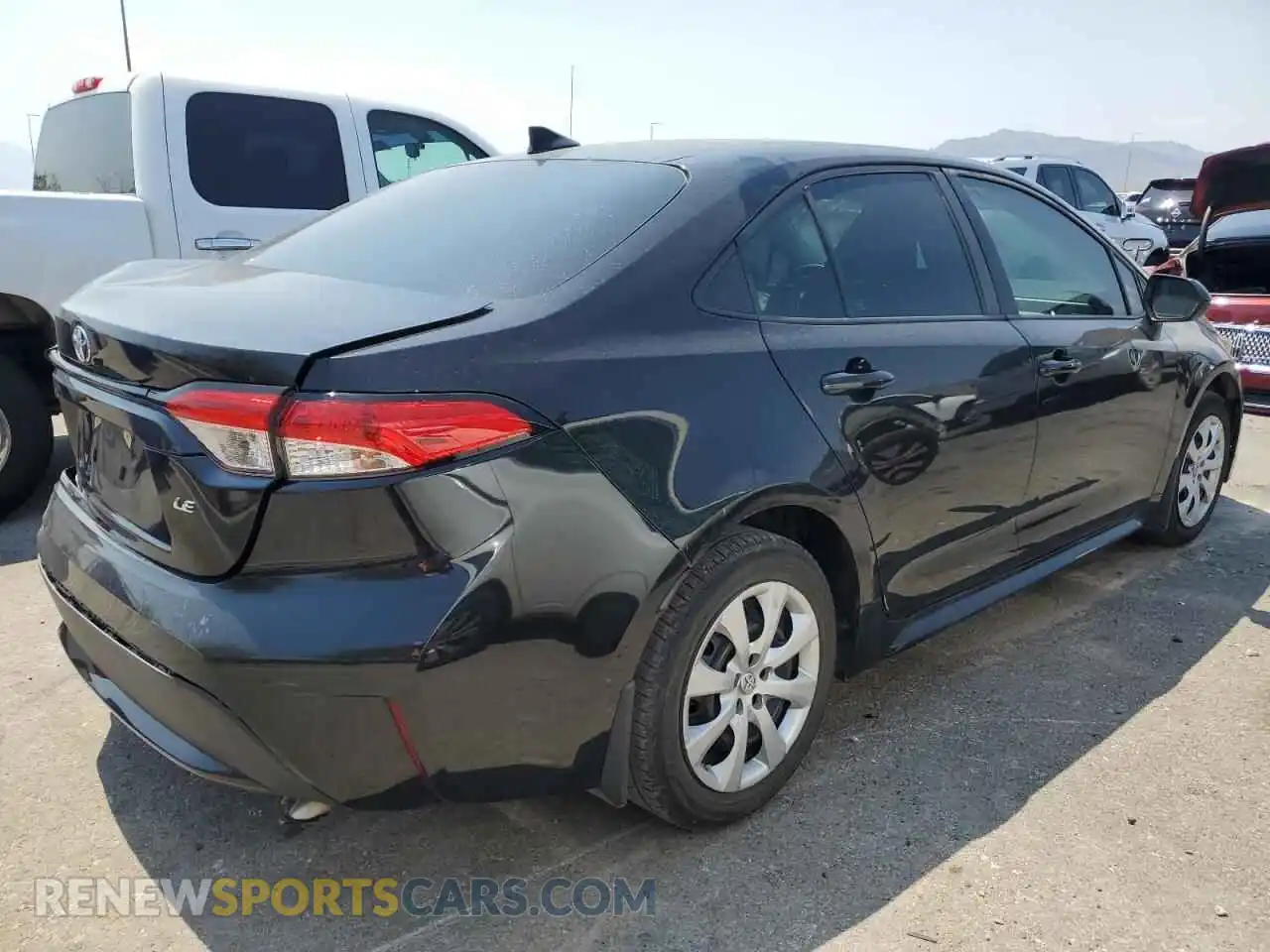 3 Photograph of a damaged car 5YFEPMAE5MP216828 TOYOTA COROLLA 2021