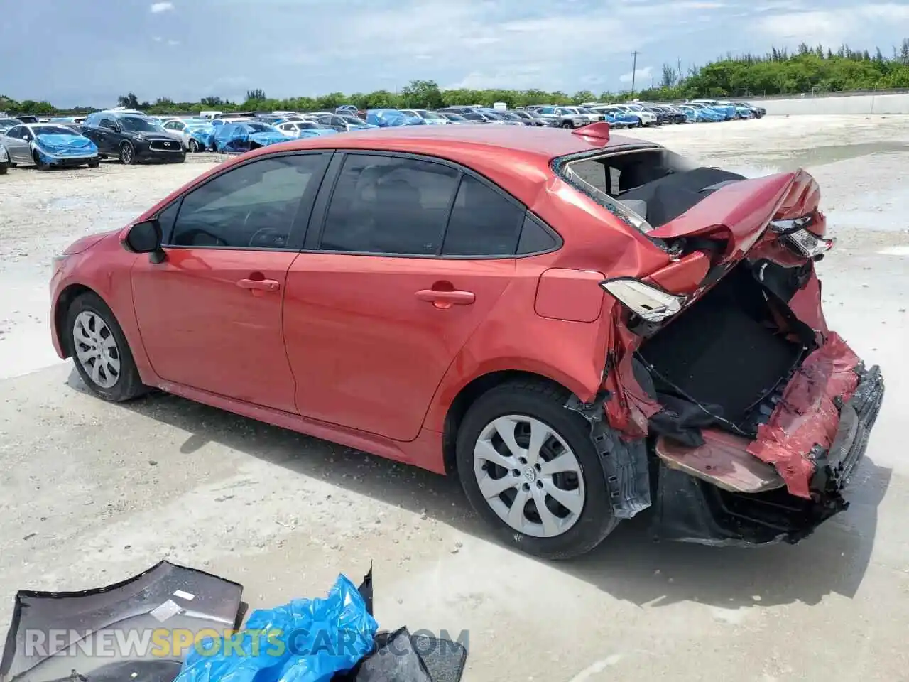 2 Photograph of a damaged car 5YFEPMAE5MP223696 TOYOTA COROLLA 2021