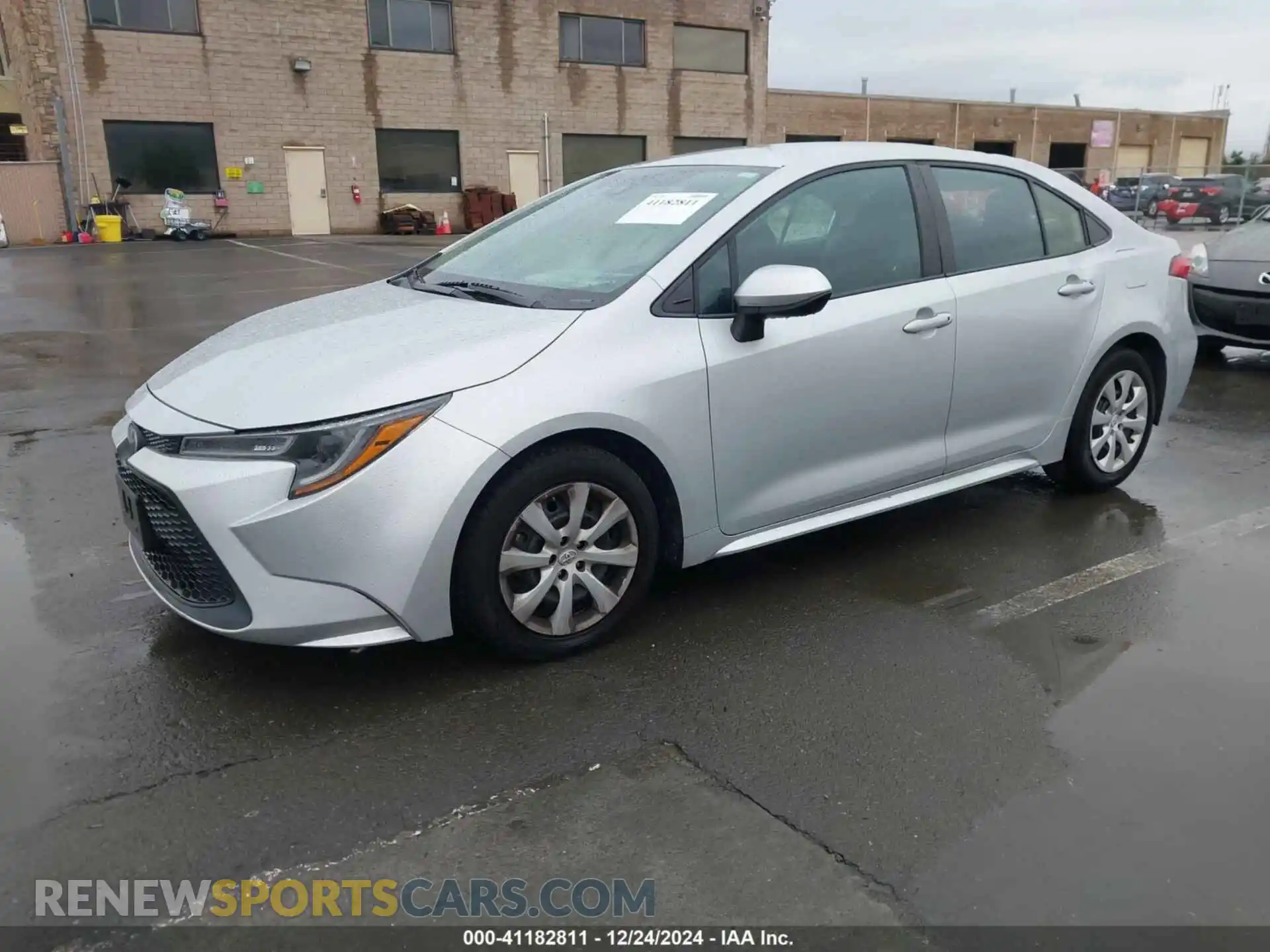 2 Photograph of a damaged car 5YFEPMAE5MP224766 TOYOTA COROLLA 2021