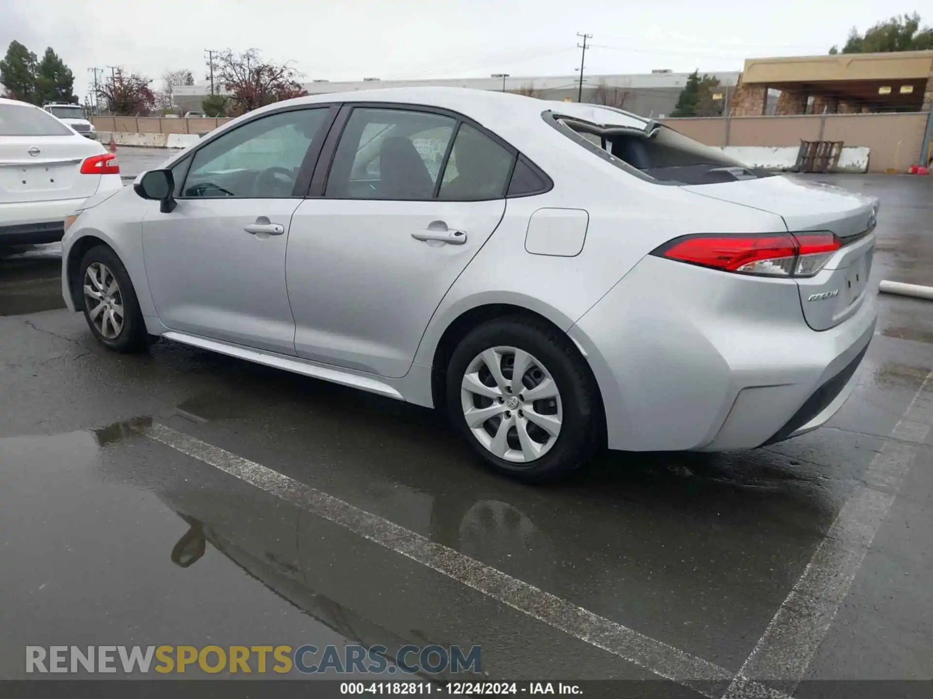 3 Photograph of a damaged car 5YFEPMAE5MP224766 TOYOTA COROLLA 2021