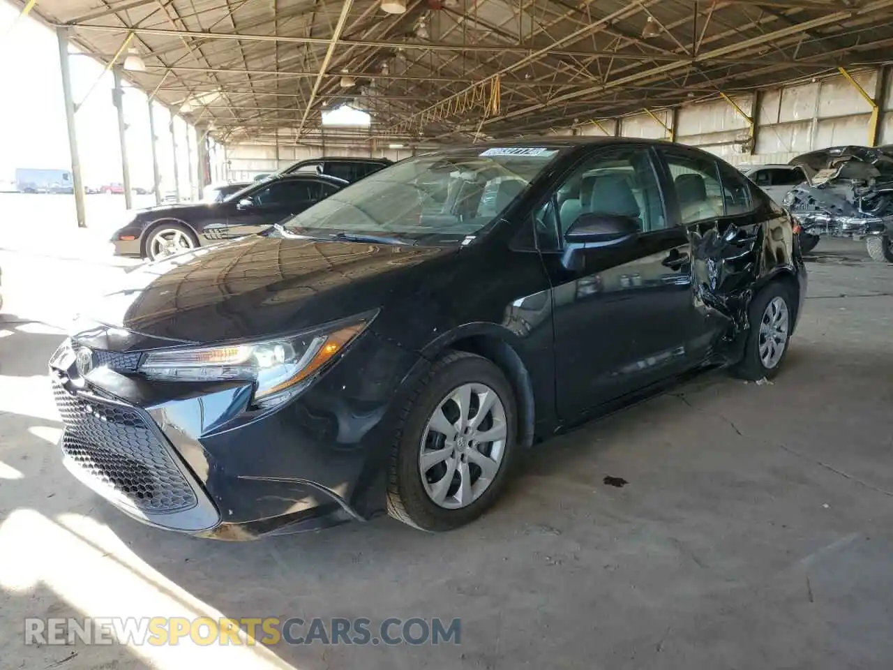 1 Photograph of a damaged car 5YFEPMAE5MP231040 TOYOTA COROLLA 2021
