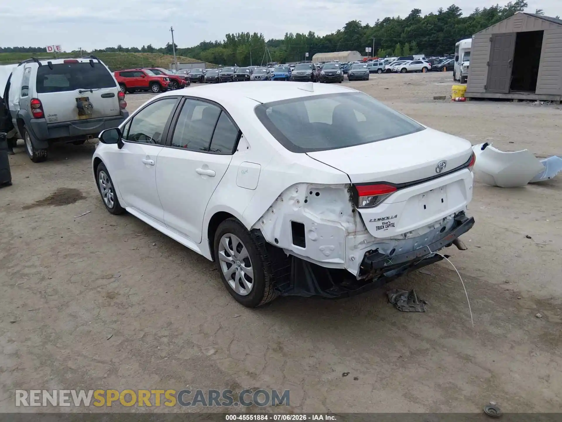 3 fotografías del automóvil dañado 5YFEPMAE5MP232737 TOYOTA COROLLA 2021