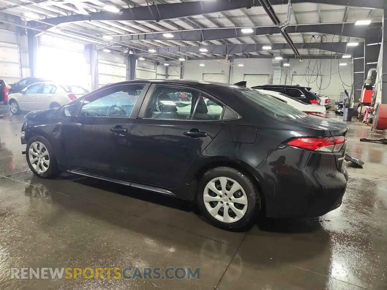 2 Photograph of a damaged car 5YFEPMAE5MP234312 TOYOTA COROLLA 2021