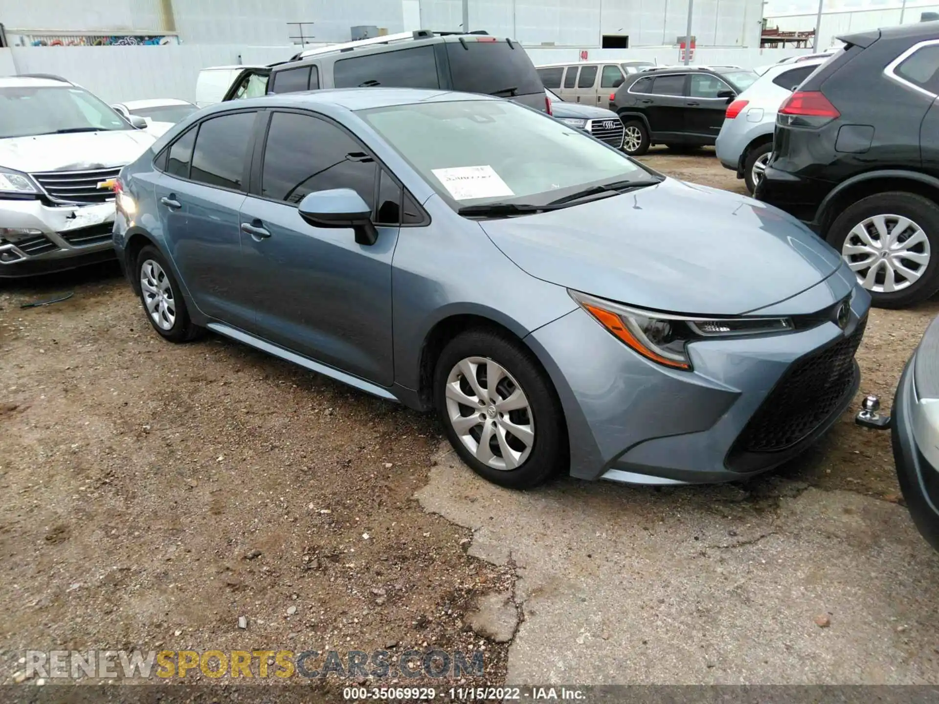 1 Photograph of a damaged car 5YFEPMAE5MP236576 TOYOTA COROLLA 2021