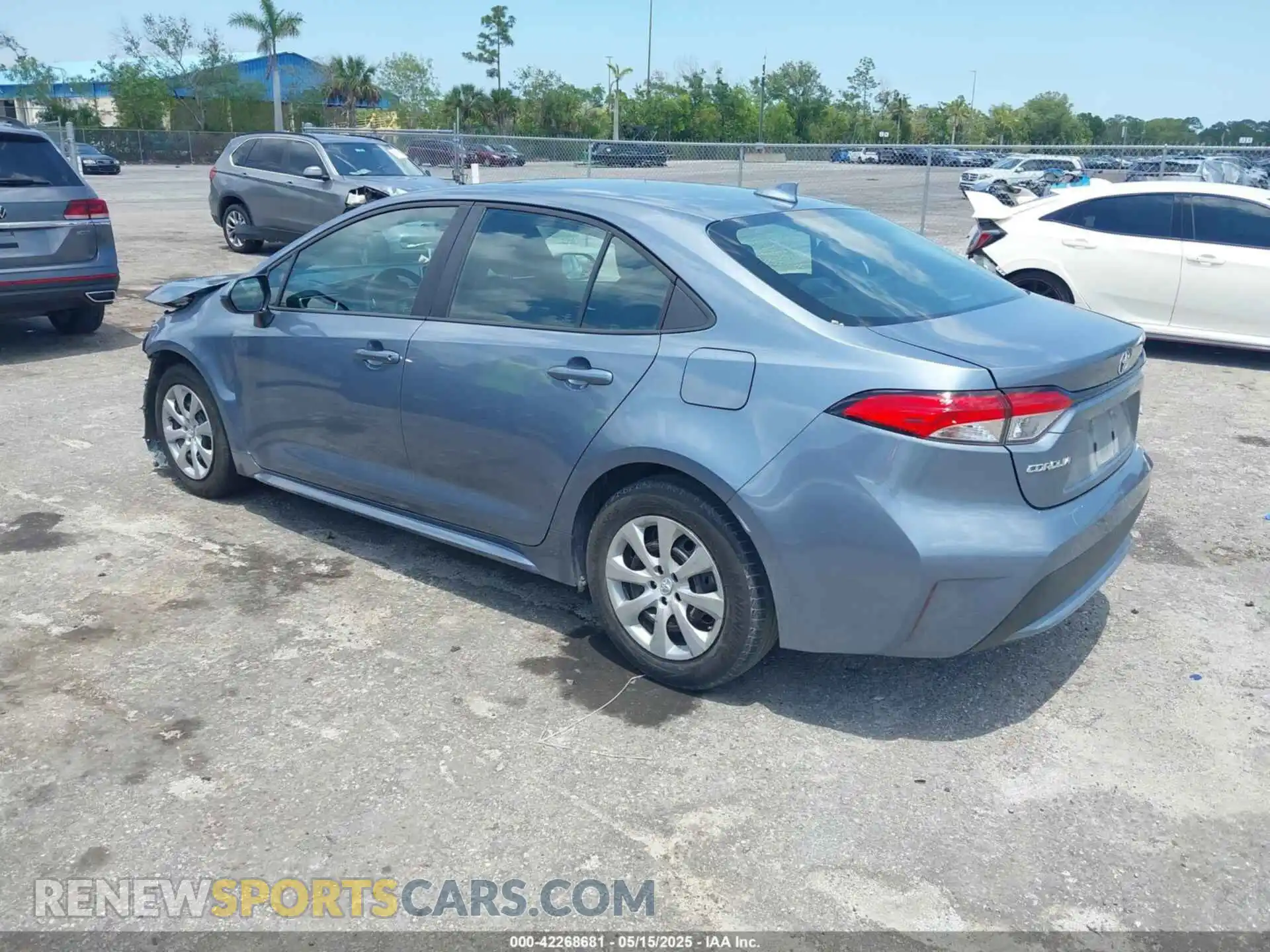 3 Photograph of a damaged car 5YFEPMAE5MP241261 TOYOTA COROLLA 2021