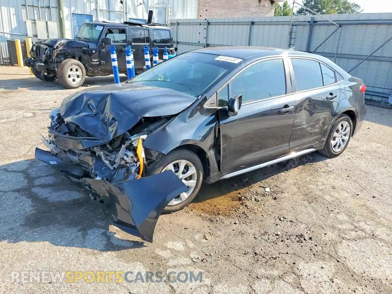 1 Photograph of a damaged car 5YFEPMAE5MP241549 TOYOTA COROLLA 2021