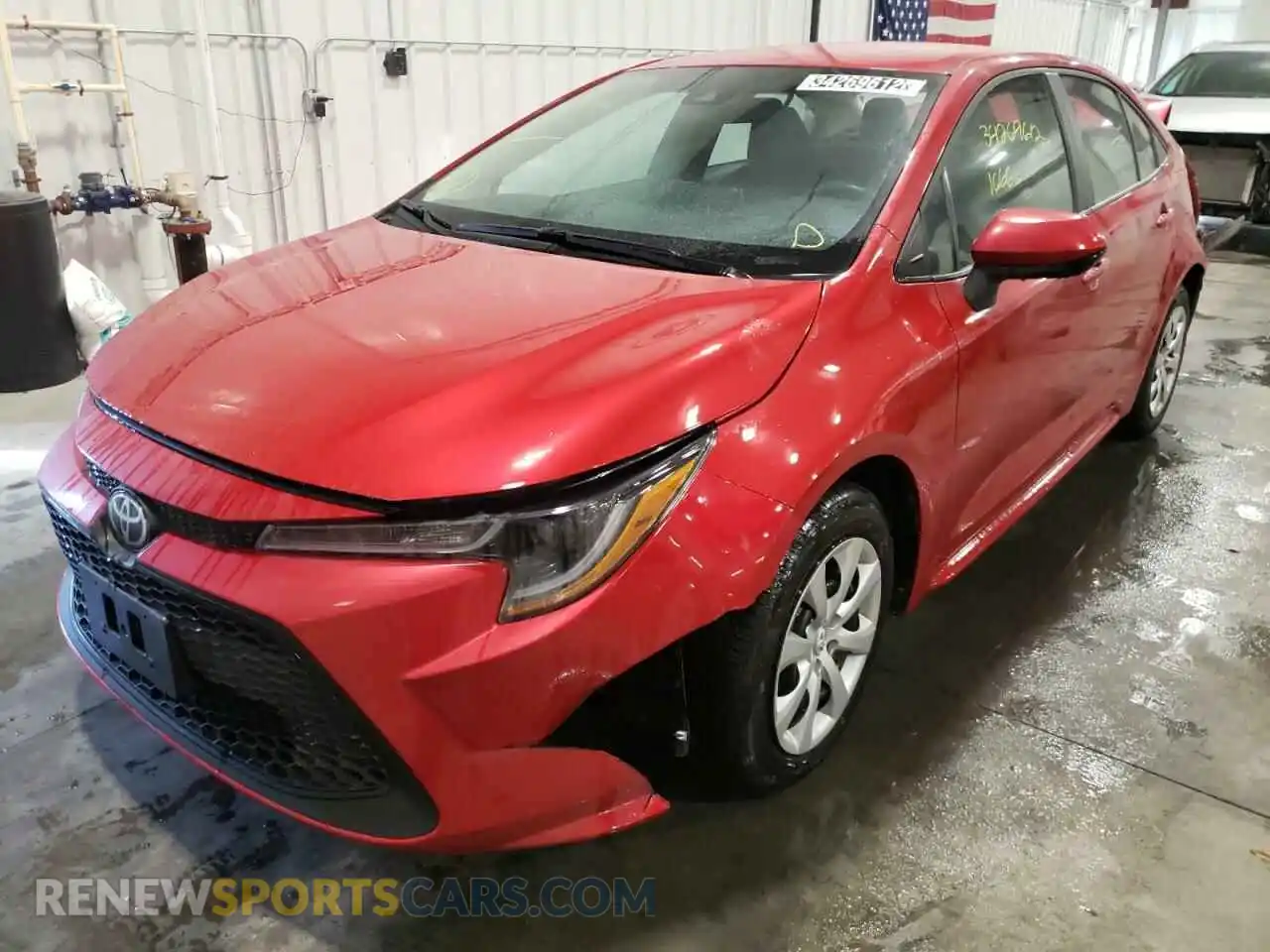 2 fotografías del automóvil dañado 5YFEPMAE5MP247187 TOYOTA COROLLA 2021
