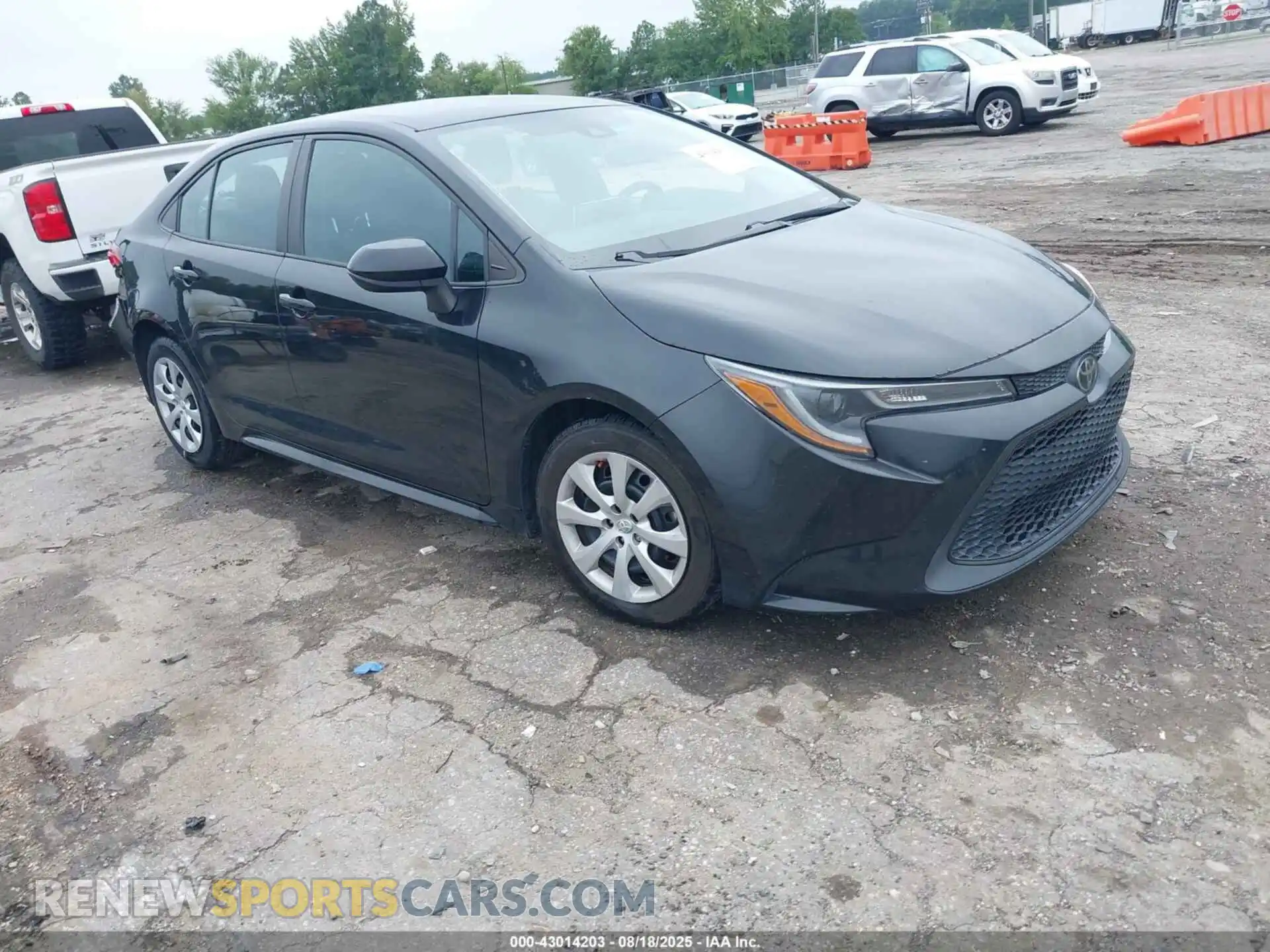 1 Photograph of a damaged car 5YFEPMAE5MP247481 TOYOTA COROLLA 2021