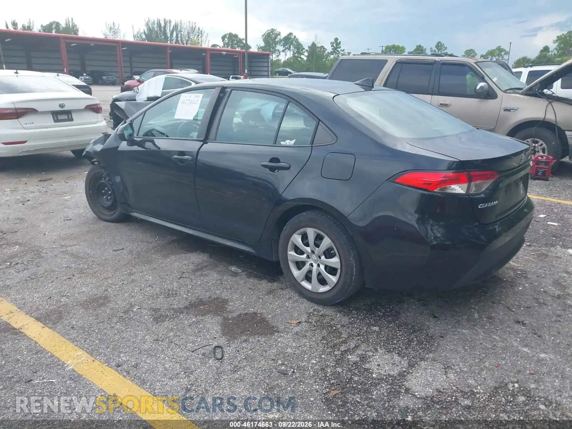3 Photograph of a damaged car 5YFEPMAE5MP248484 TOYOTA COROLLA 2021