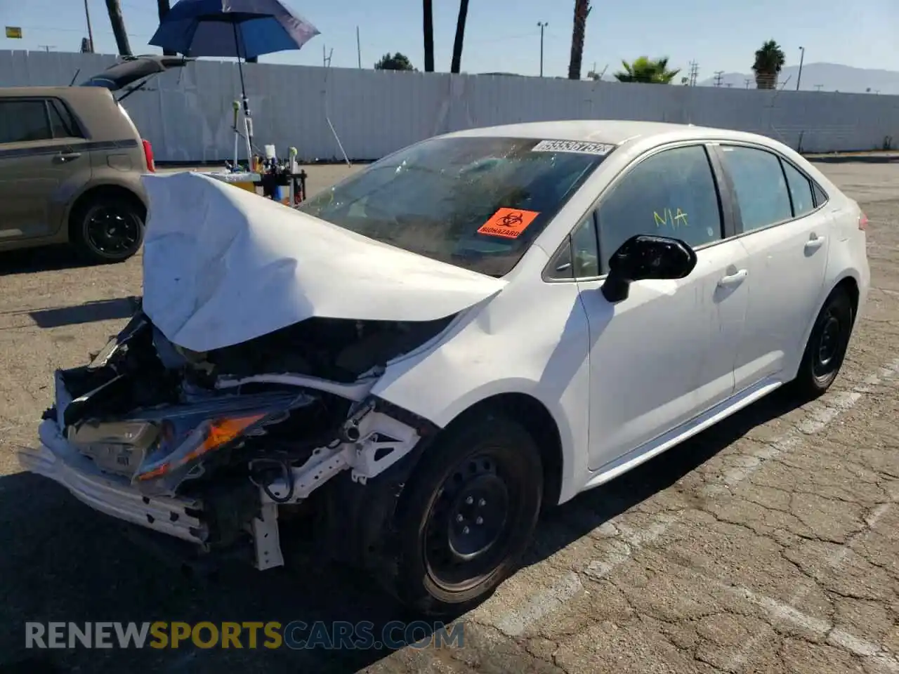 2 fotografías del automóvil dañado 5YFEPMAE5MP250736 TOYOTA COROLLA 2021