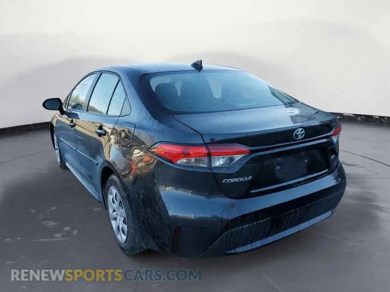 3 Photograph of a damaged car 5YFEPMAE5MP263132 TOYOTA COROLLA 2021