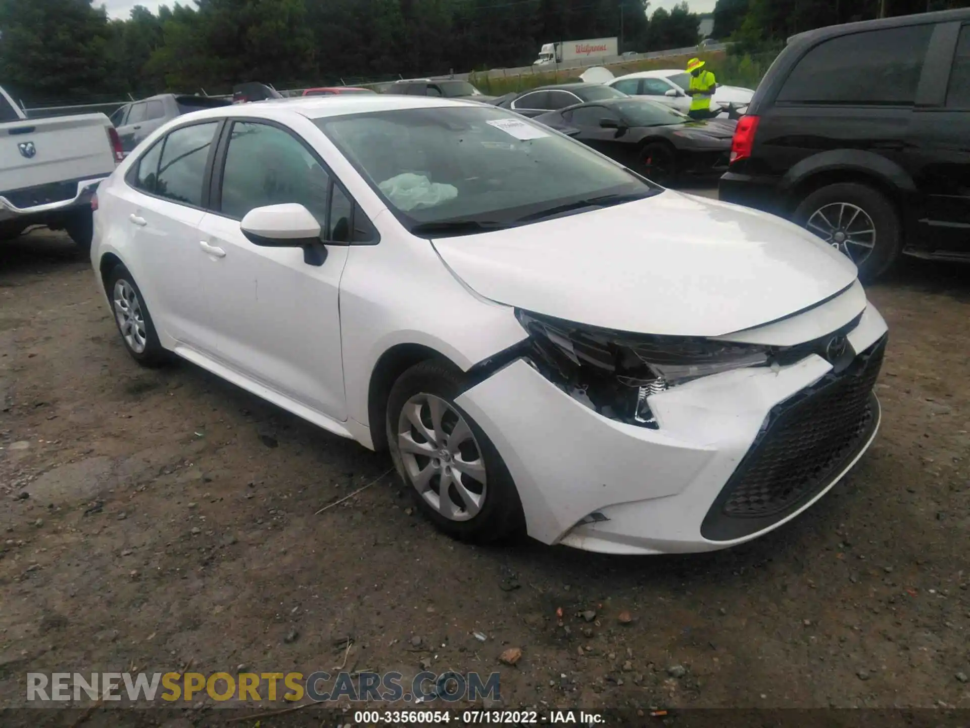 1 Photograph of a damaged car 5YFEPMAE5MP267231 TOYOTA COROLLA 2021