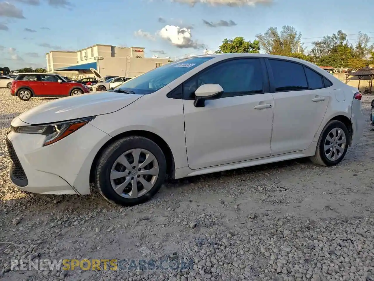 1 Photograph of a damaged car 5YFEPMAE6MP151830 TOYOTA COROLLA 2021