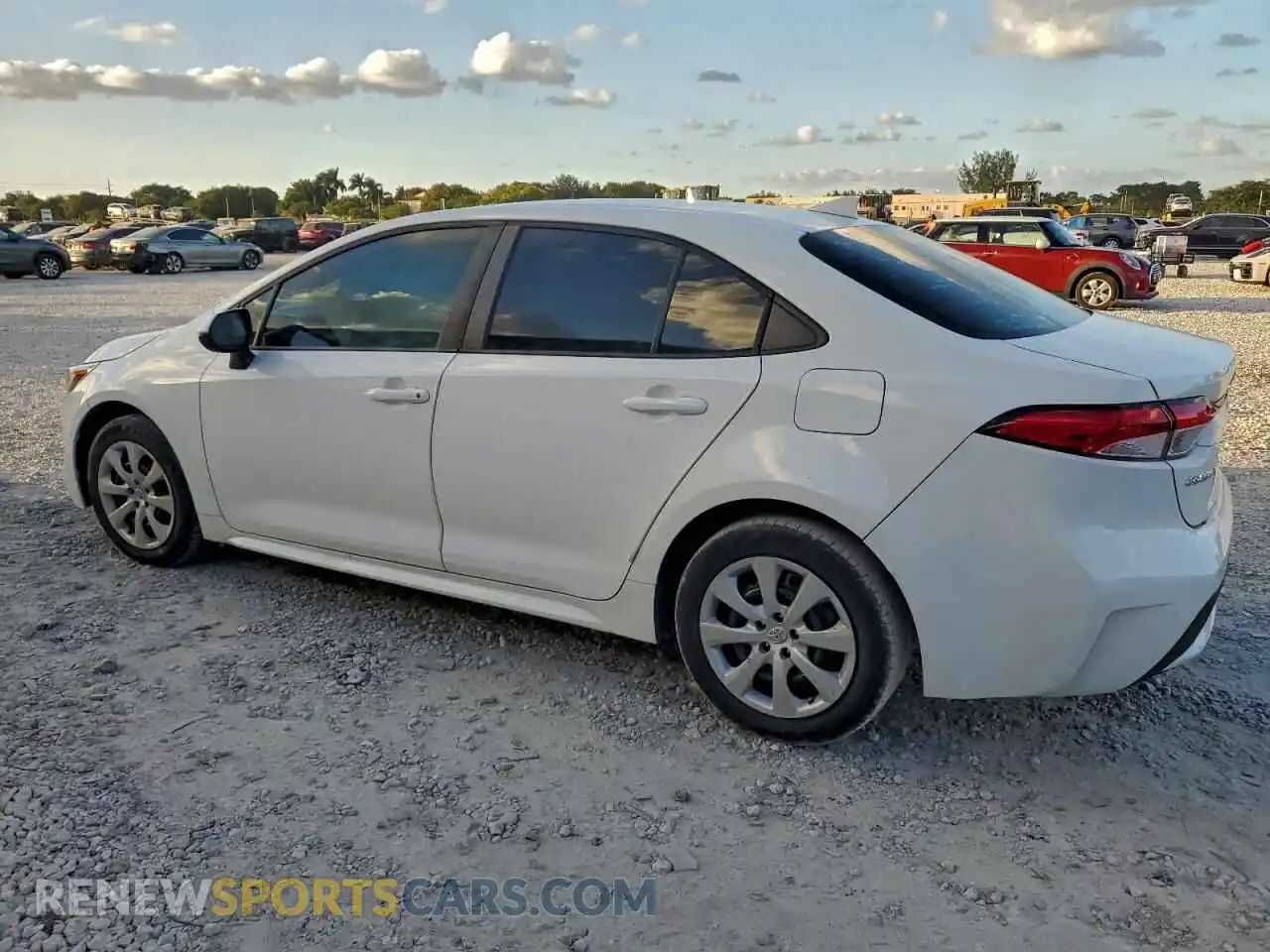 2 Photograph of a damaged car 5YFEPMAE6MP151830 TOYOTA COROLLA 2021