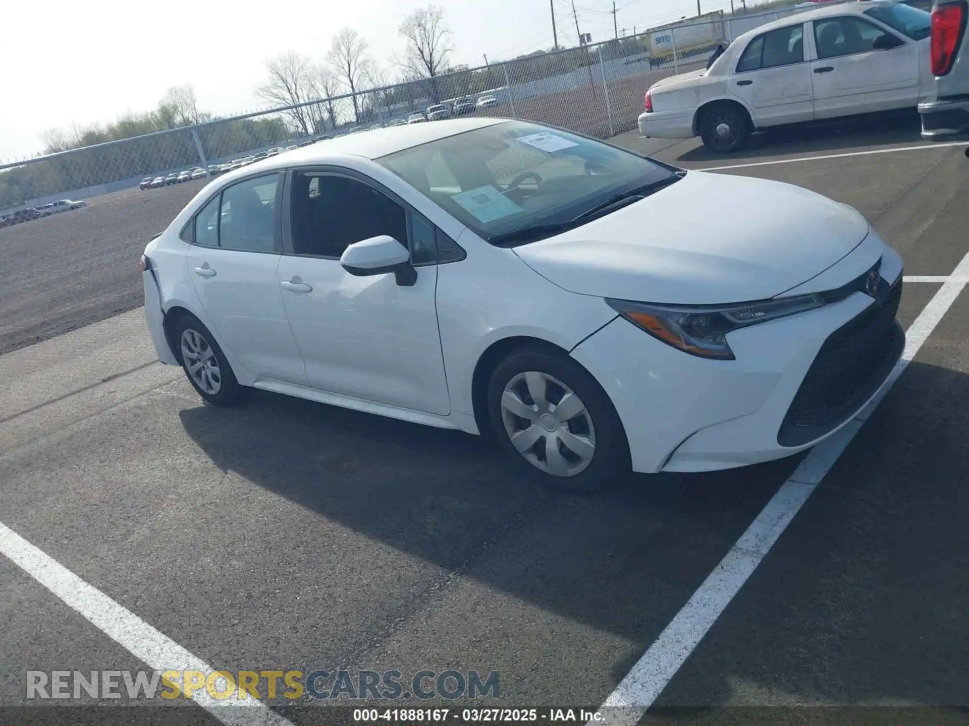 1 Photograph of a damaged car 5YFEPMAE6MP155683 TOYOTA COROLLA 2021