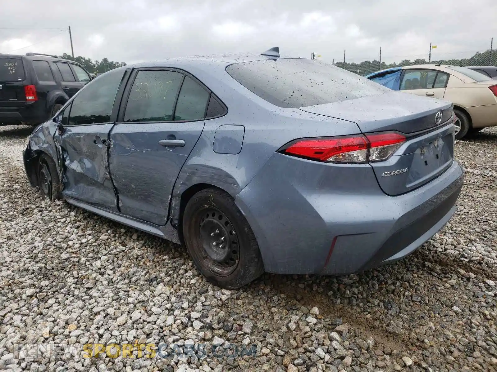 3 Photograph of a damaged car 5YFEPMAE6MP163122 TOYOTA COROLLA 2021