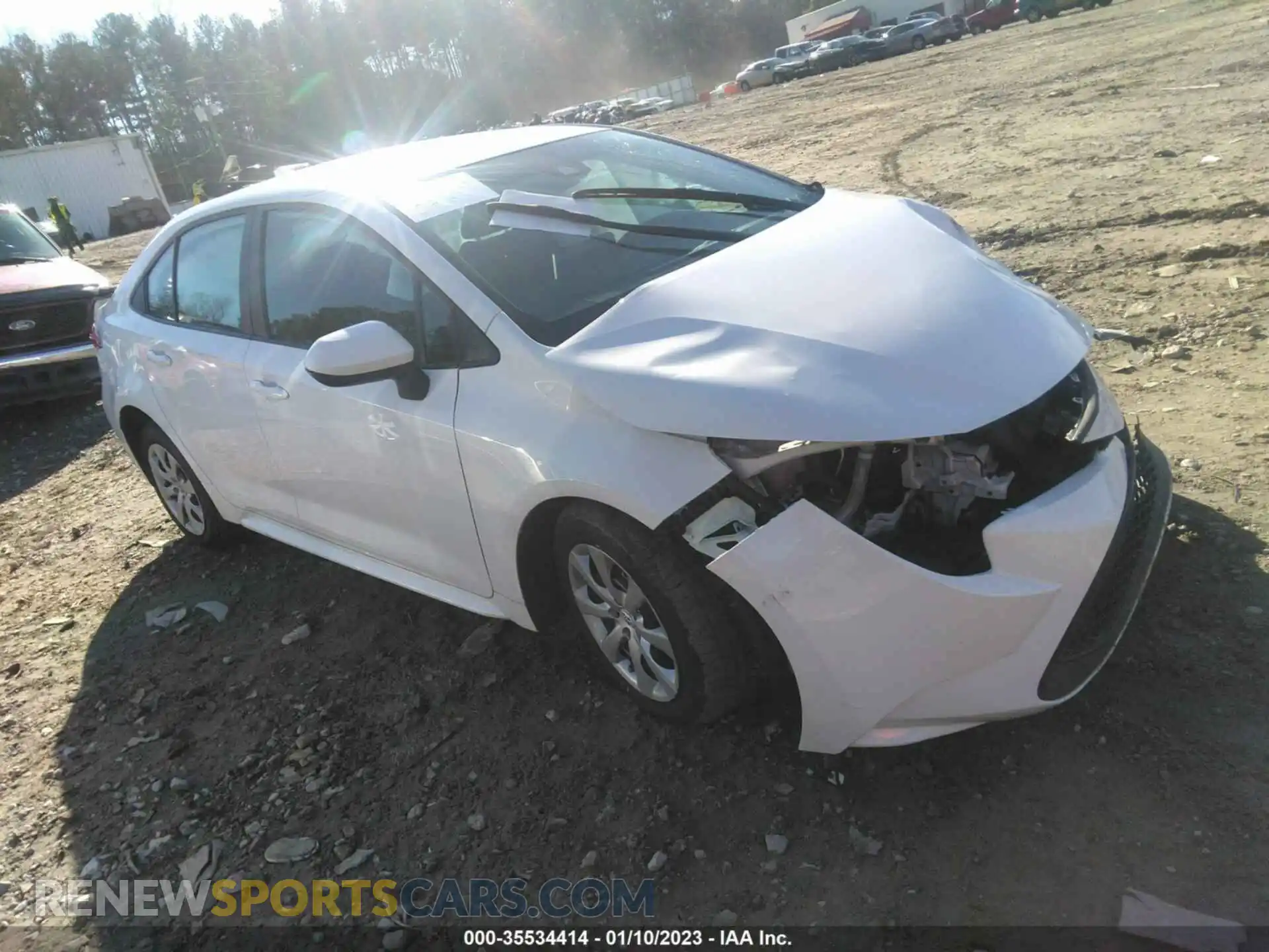 1 Photograph of a damaged car 5YFEPMAE6MP165386 TOYOTA COROLLA 2021