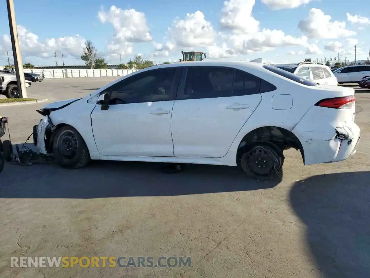 2 Photograph of a damaged car 5YFEPMAE6MP172726 TOYOTA COROLLA 2021
