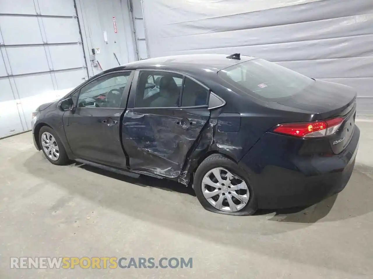 2 Фотография поврежденного автомобиля 5YFEPMAE6MP174430 TOYOTA COROLLA 2021