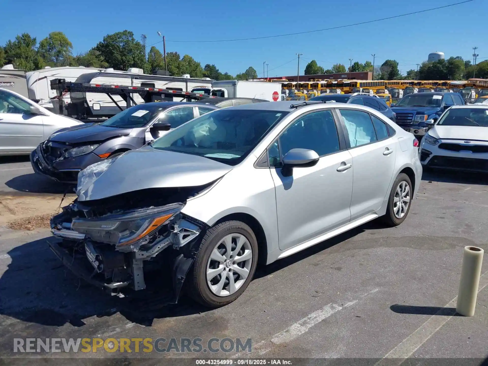 2 Photograph of a damaged car 5YFEPMAE6MP179997 TOYOTA COROLLA 2021