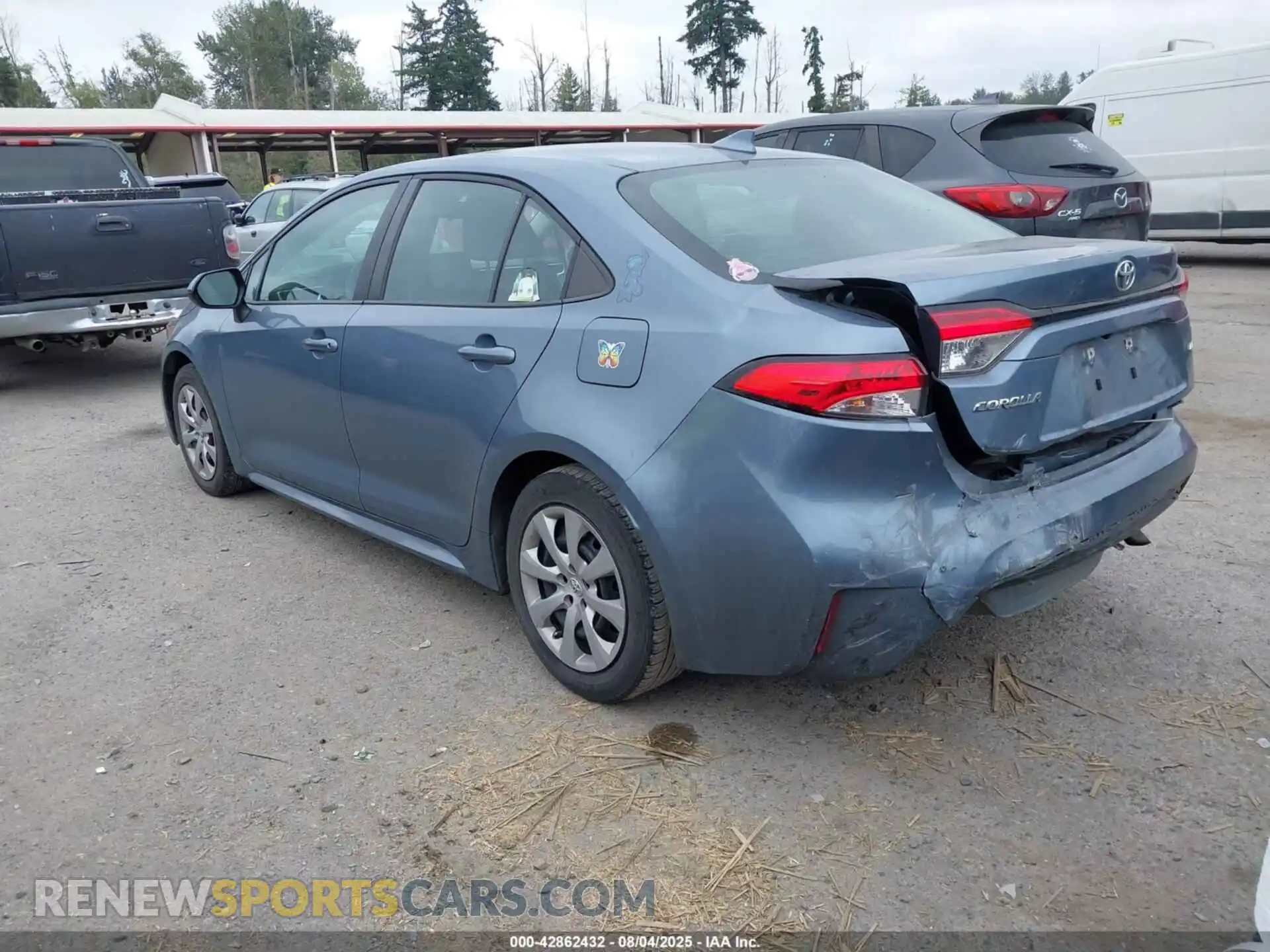 3 Photograph of a damaged car 5YFEPMAE6MP183774 TOYOTA COROLLA 2021