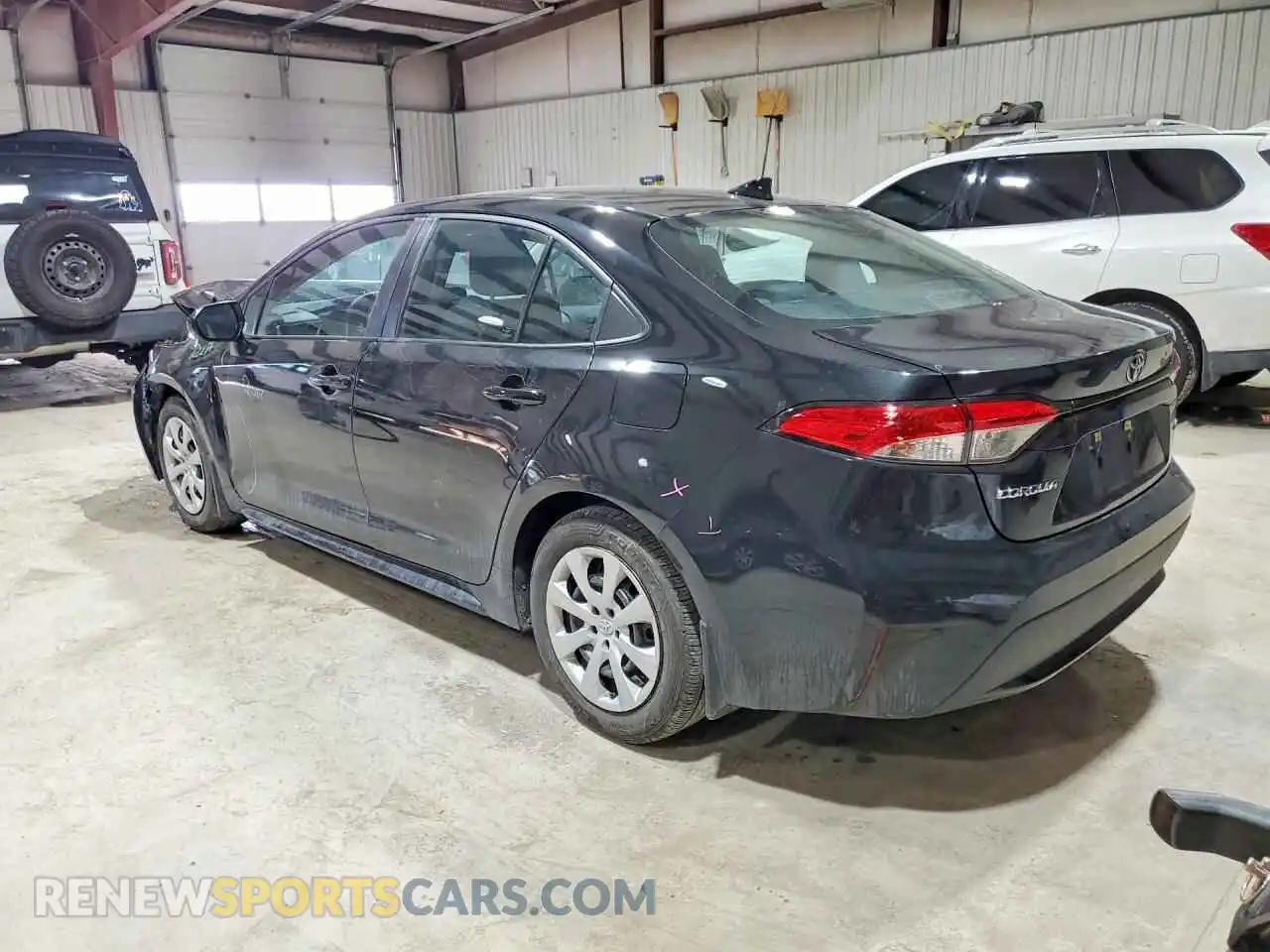 2 Photograph of a damaged car 5YFEPMAE6MP199473 TOYOTA COROLLA 2021