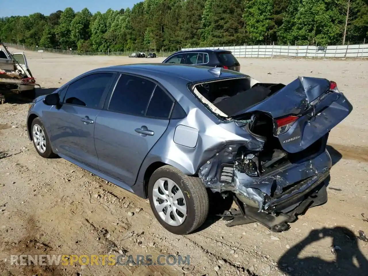 3 Photograph of a damaged car 5YFEPMAE6MP200444 TOYOTA COROLLA 2021