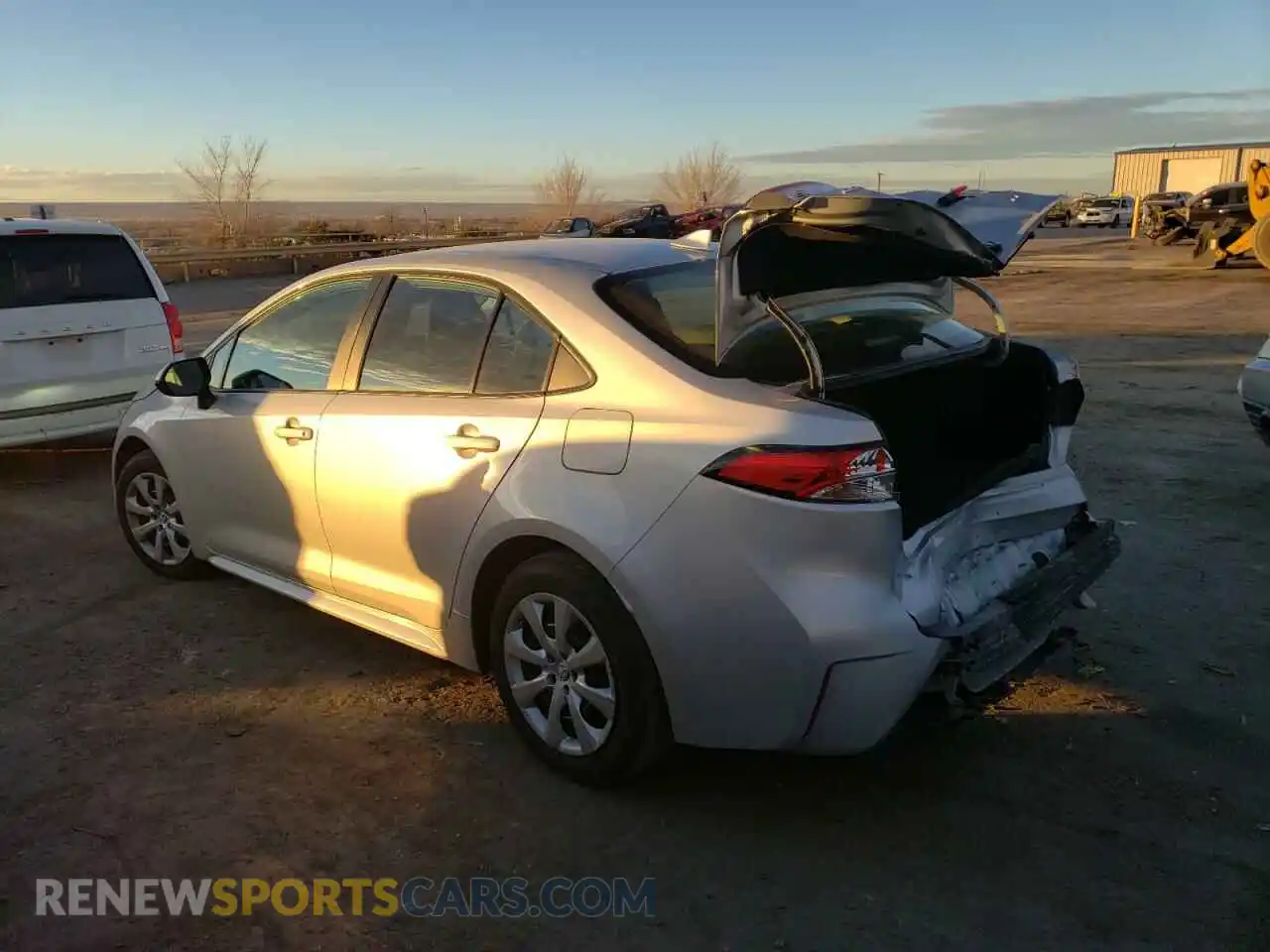 2 Photograph of a damaged car 5YFEPMAE6MP203246 TOYOTA COROLLA 2021