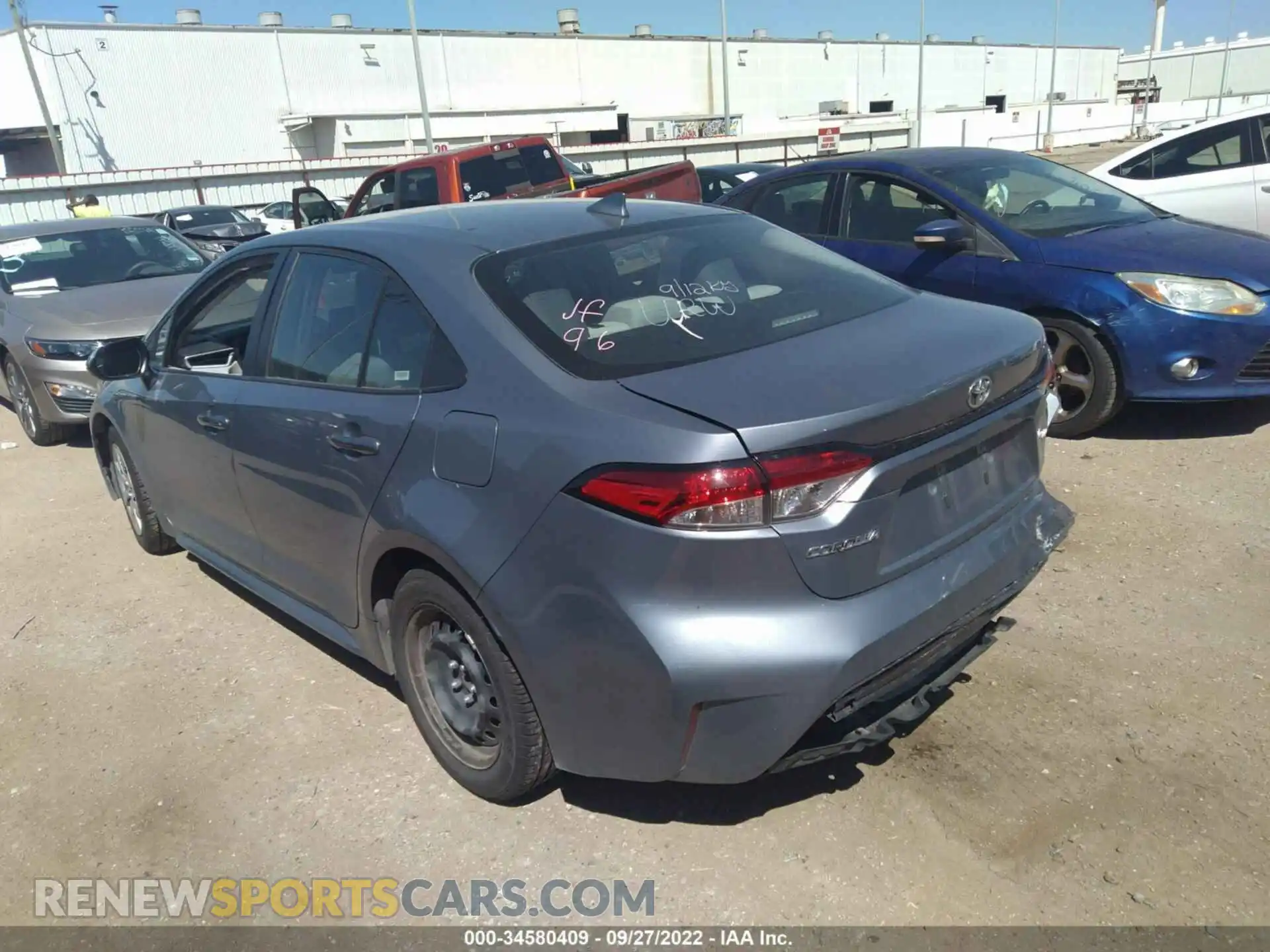 3 Photograph of a damaged car 5YFEPMAE6MP205448 TOYOTA COROLLA 2021