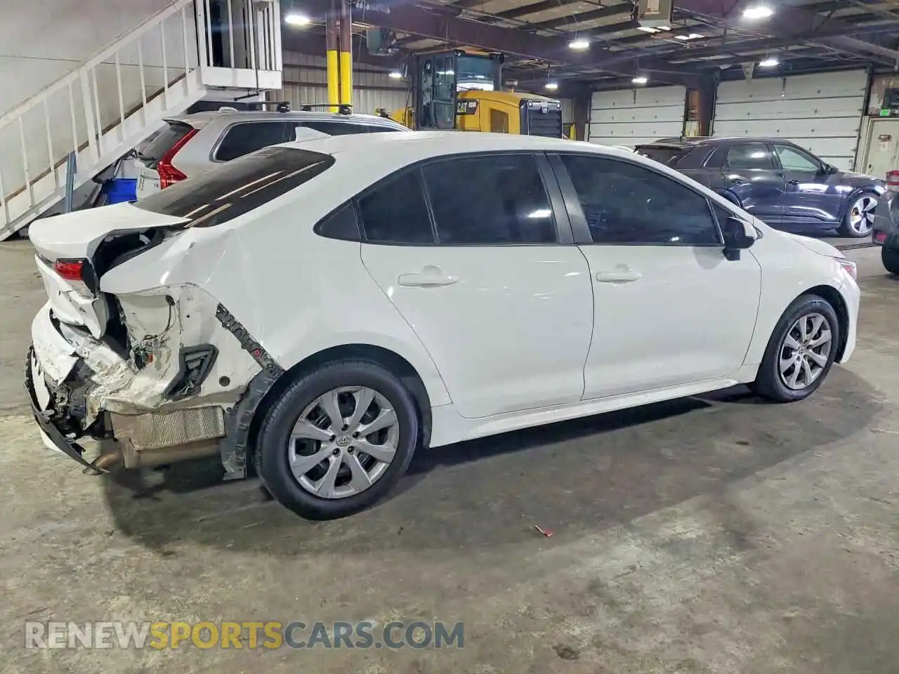 3 fotografías del automóvil dañado 5YFEPMAE6MP206454 TOYOTA COROLLA 2021