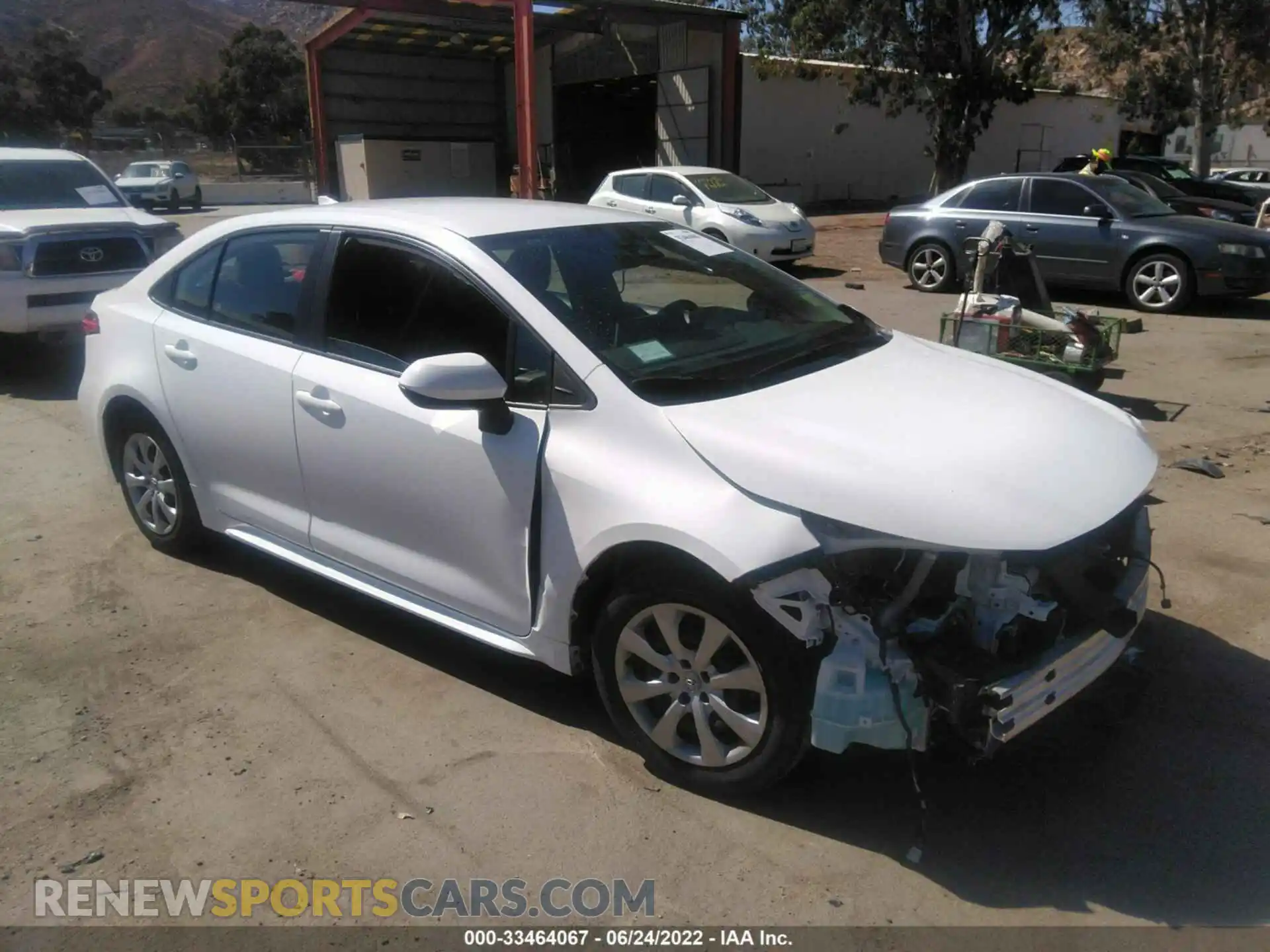 1 Photograph of a damaged car 5YFEPMAE6MP206499 TOYOTA COROLLA 2021