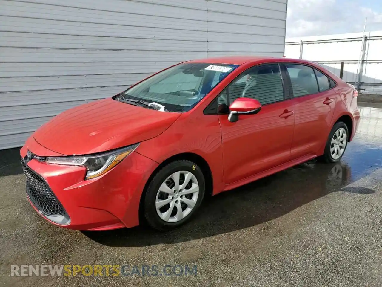 1 Photograph of a damaged car 5YFEPMAE6MP207572 TOYOTA COROLLA 2021