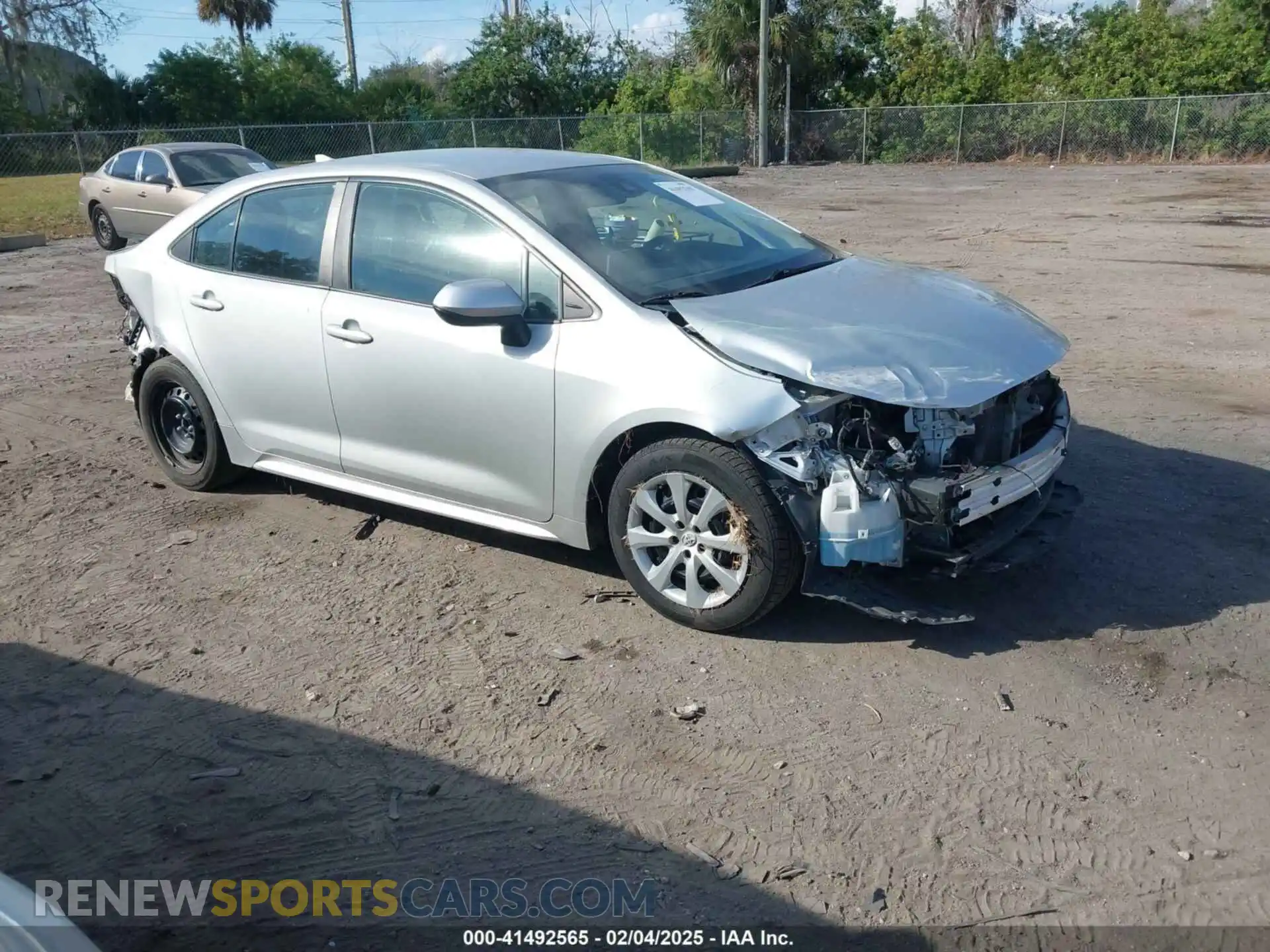 1 Photograph of a damaged car 5YFEPMAE6MP211881 TOYOTA COROLLA 2021