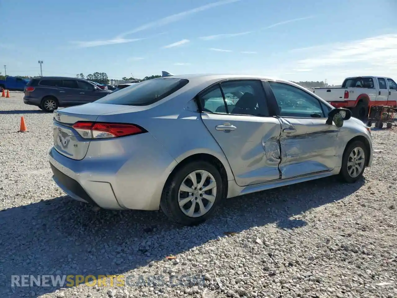 3 Photograph of a damaged car 5YFEPMAE6MP212108 TOYOTA COROLLA 2021
