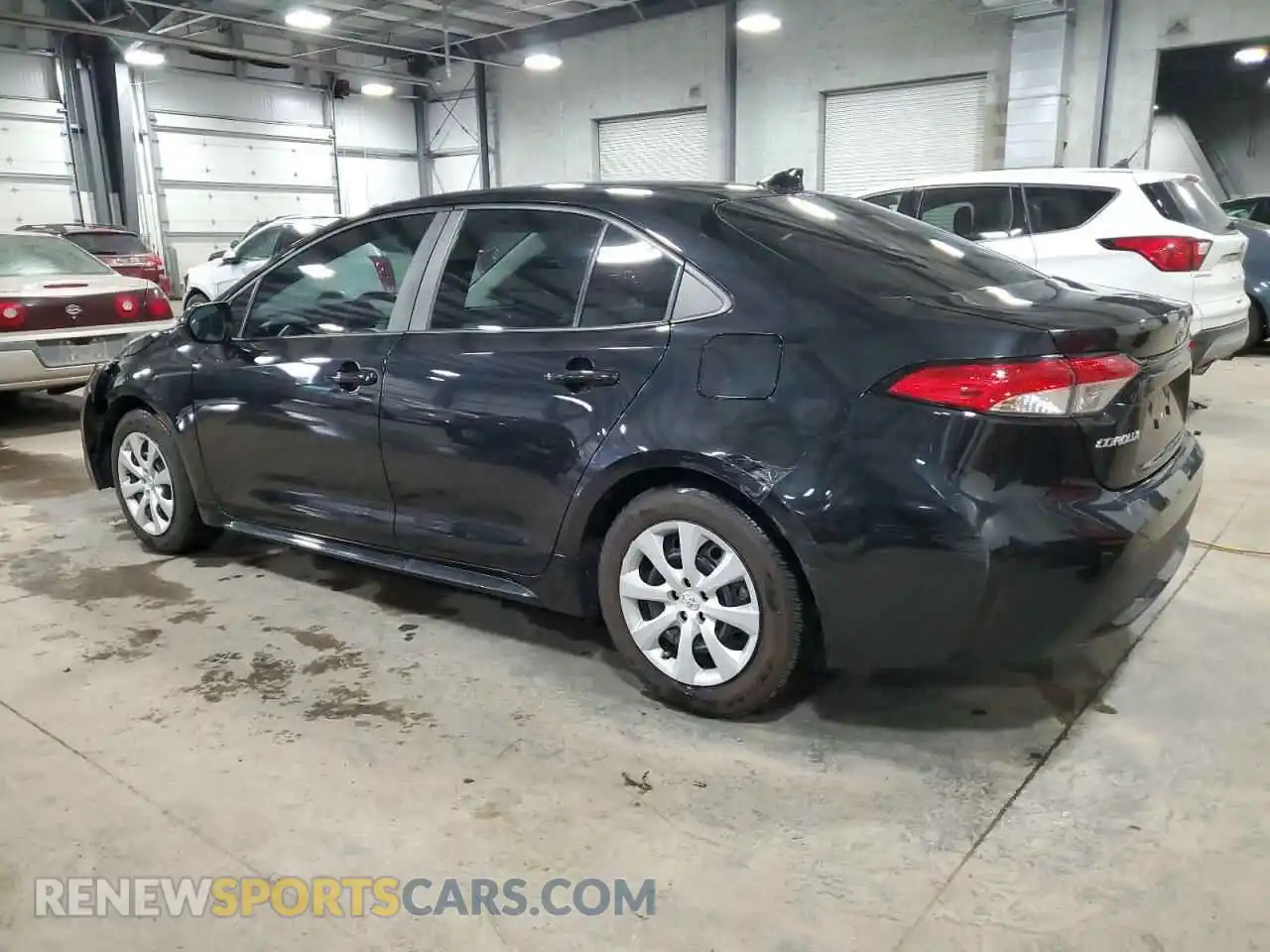 2 Photograph of a damaged car 5YFEPMAE6MP212240 TOYOTA COROLLA 2021