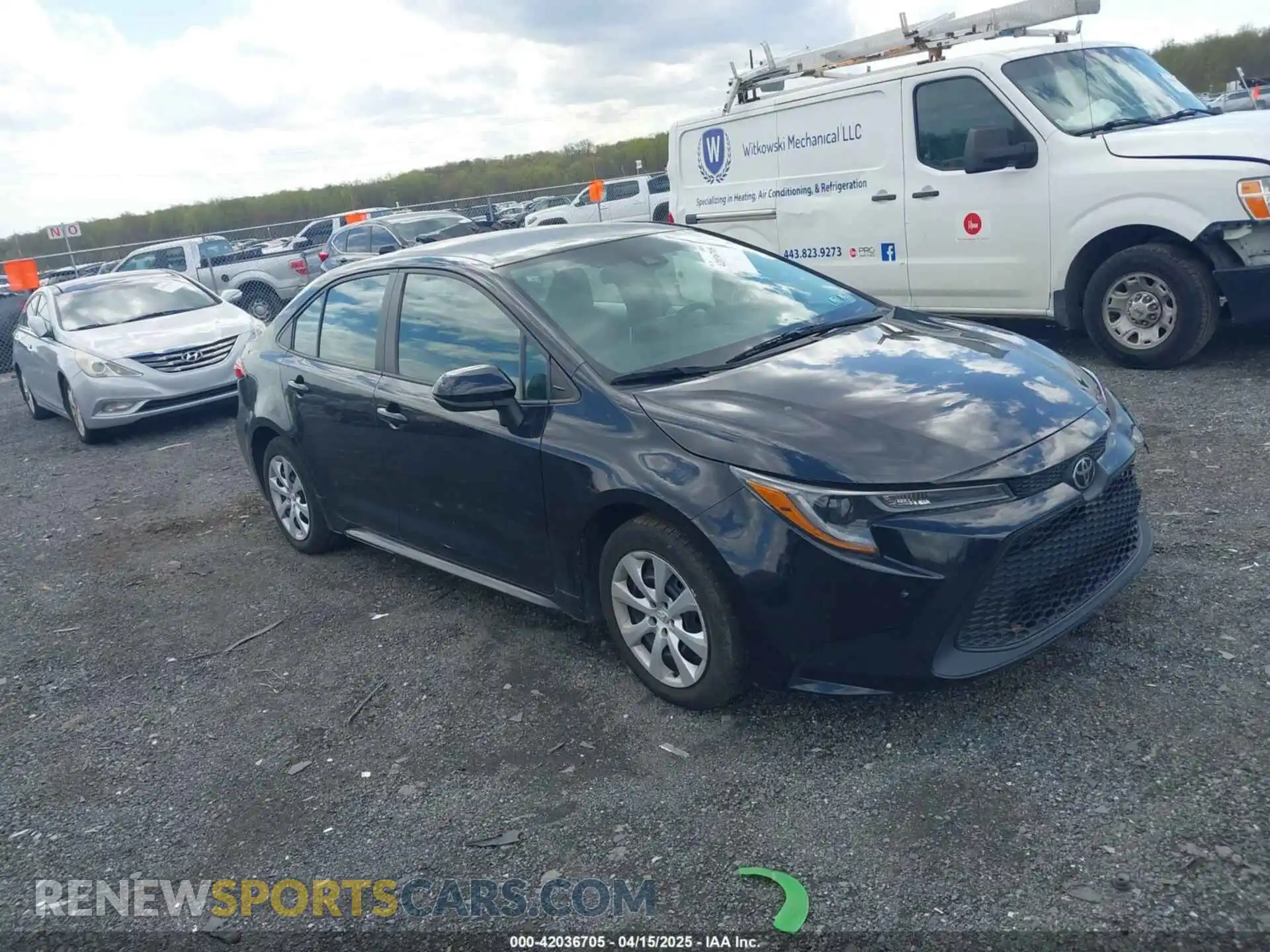 1 Photograph of a damaged car 5YFEPMAE6MP214490 TOYOTA COROLLA 2021