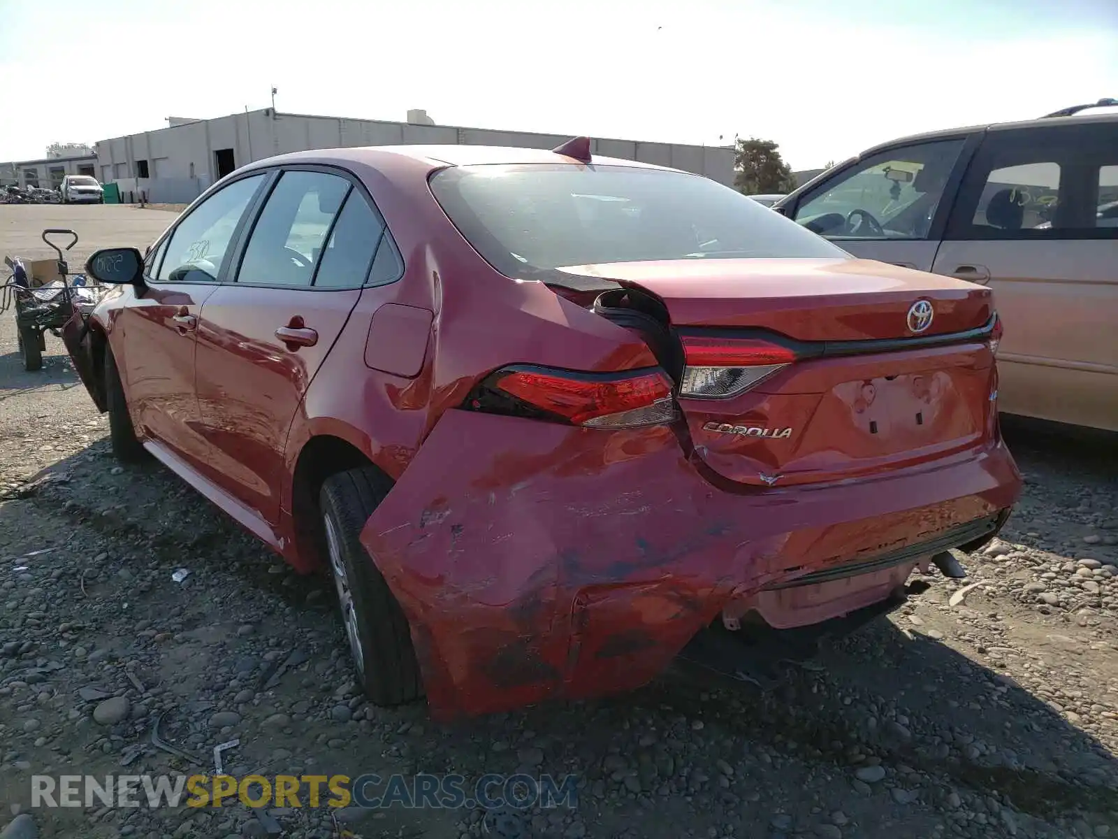 3 Photograph of a damaged car 5YFEPMAE6MP221813 TOYOTA COROLLA 2021
