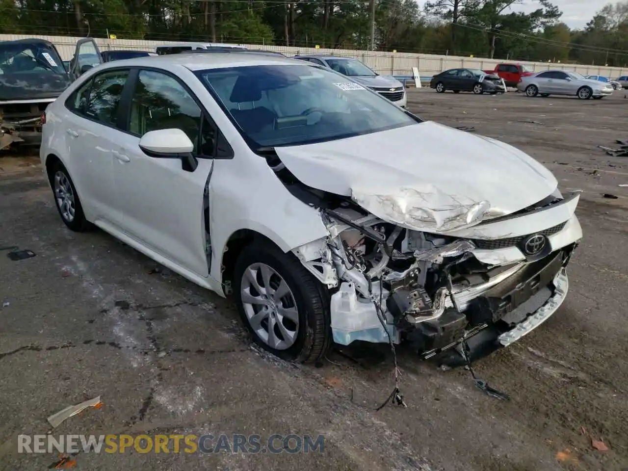 1 Photograph of a damaged car 5YFEPMAE6MP226459 TOYOTA COROLLA 2021