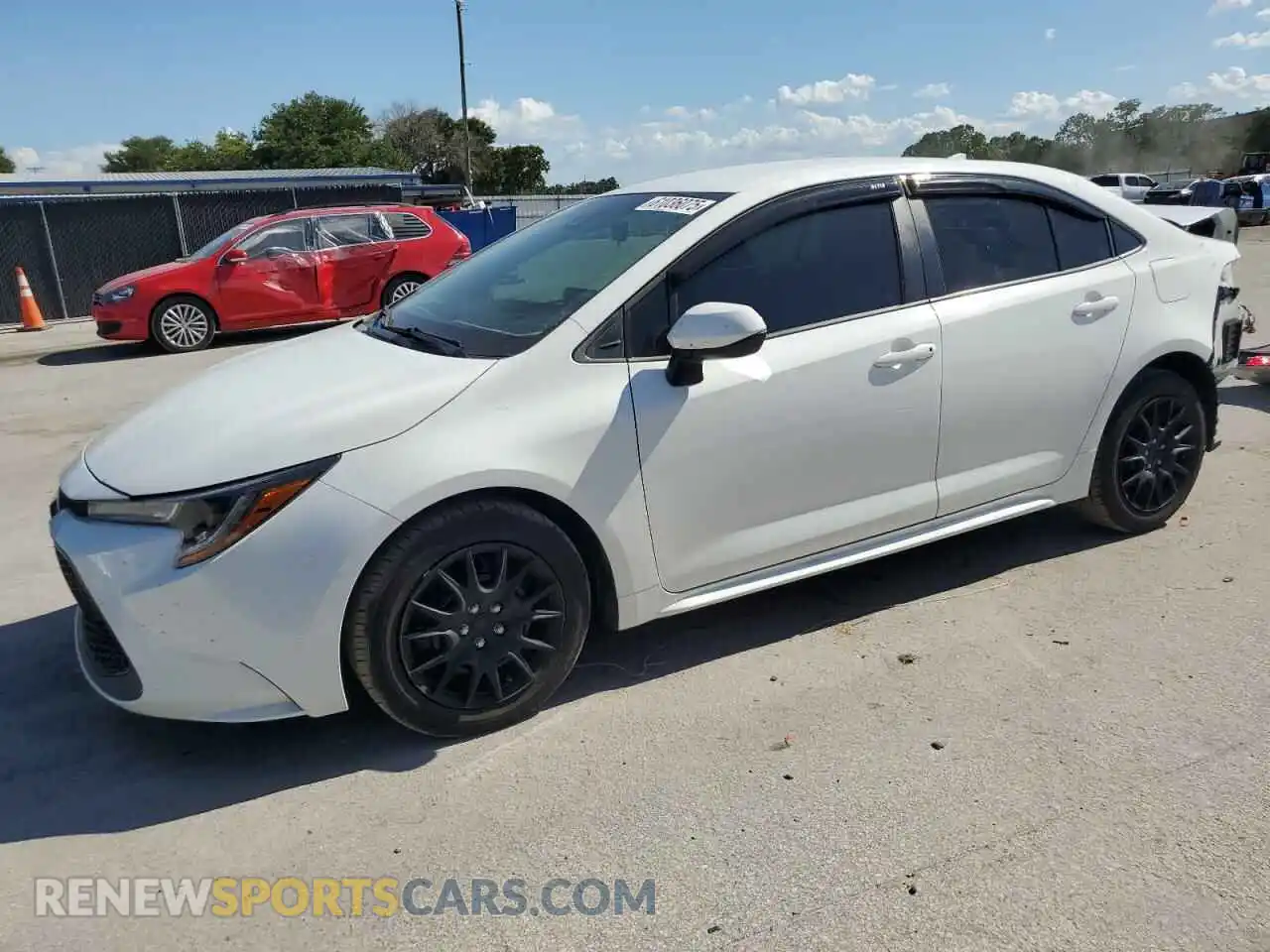 1 Photograph of a damaged car 5YFEPMAE6MP228826 TOYOTA COROLLA 2021