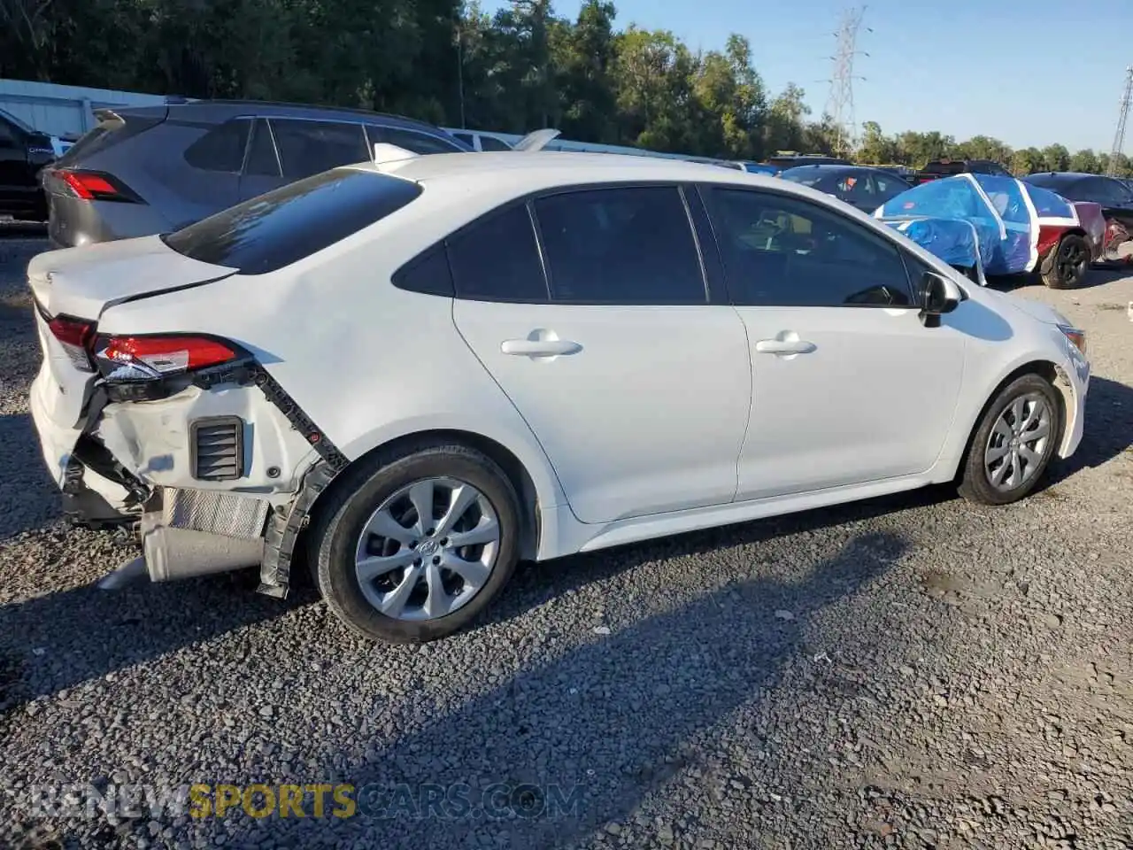 3 Photograph of a damaged car 5YFEPMAE6MP237753 TOYOTA COROLLA 2021