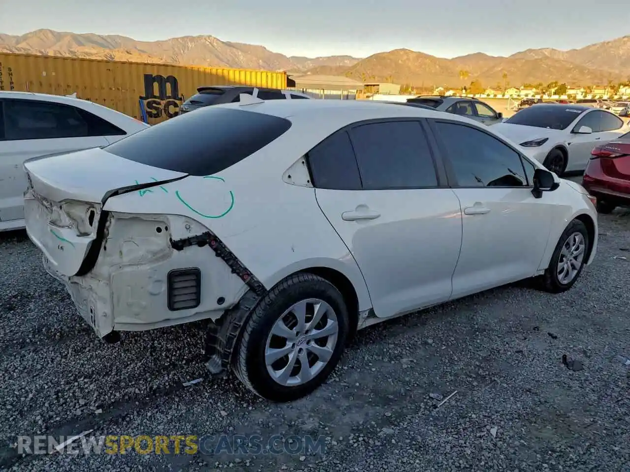 3 Фотография поврежденного автомобиля 5YFEPMAE6MP248414 TOYOTA COROLLA 2021