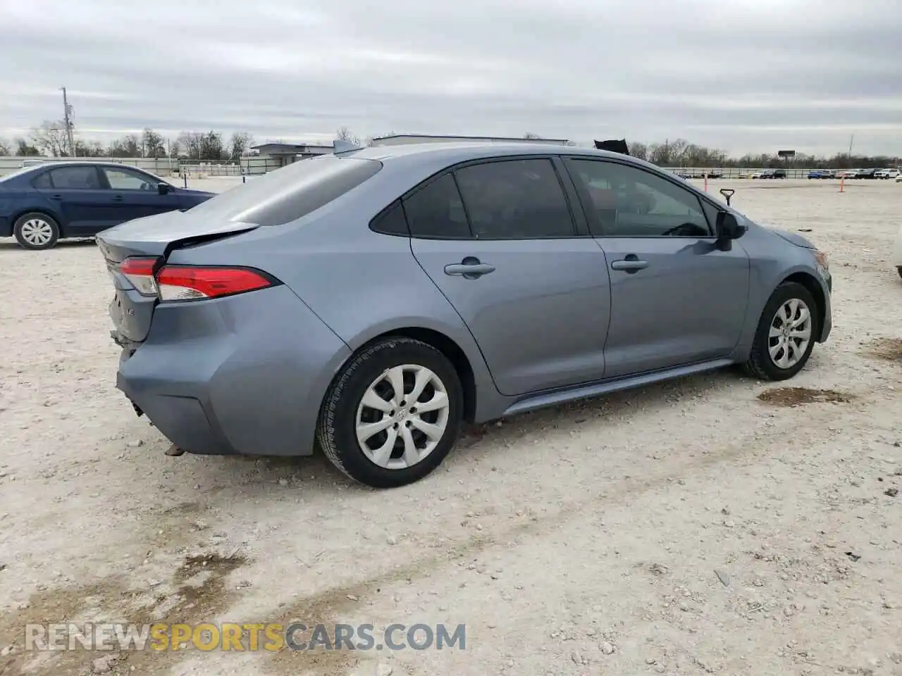 3 Photograph of a damaged car 5YFEPMAE6MP251152 TOYOTA COROLLA 2021