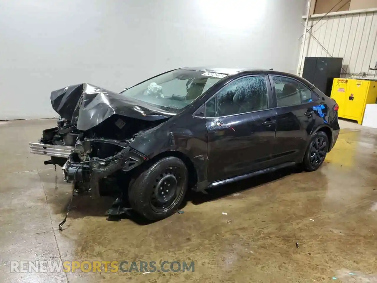 1 Photograph of a damaged car 5YFEPMAE6MP254147 TOYOTA COROLLA 2021