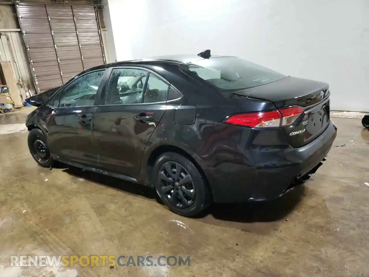 2 Photograph of a damaged car 5YFEPMAE6MP254147 TOYOTA COROLLA 2021